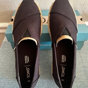TOMS Classic Black Slip-Ons
